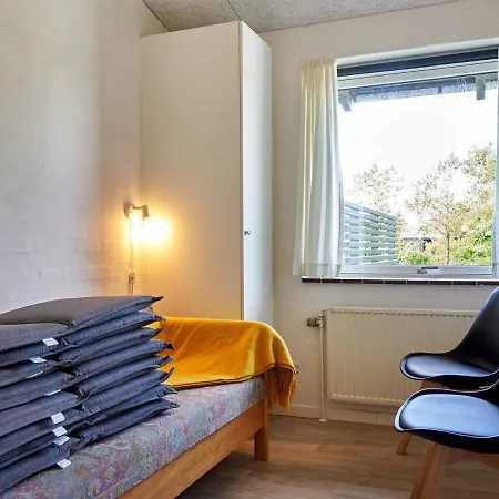 8 Person Holiday In Hurup Thy Sindrup