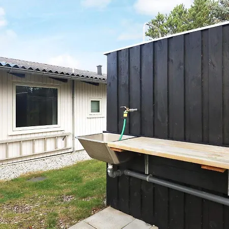 8 Person Holiday In Hurup Thy *